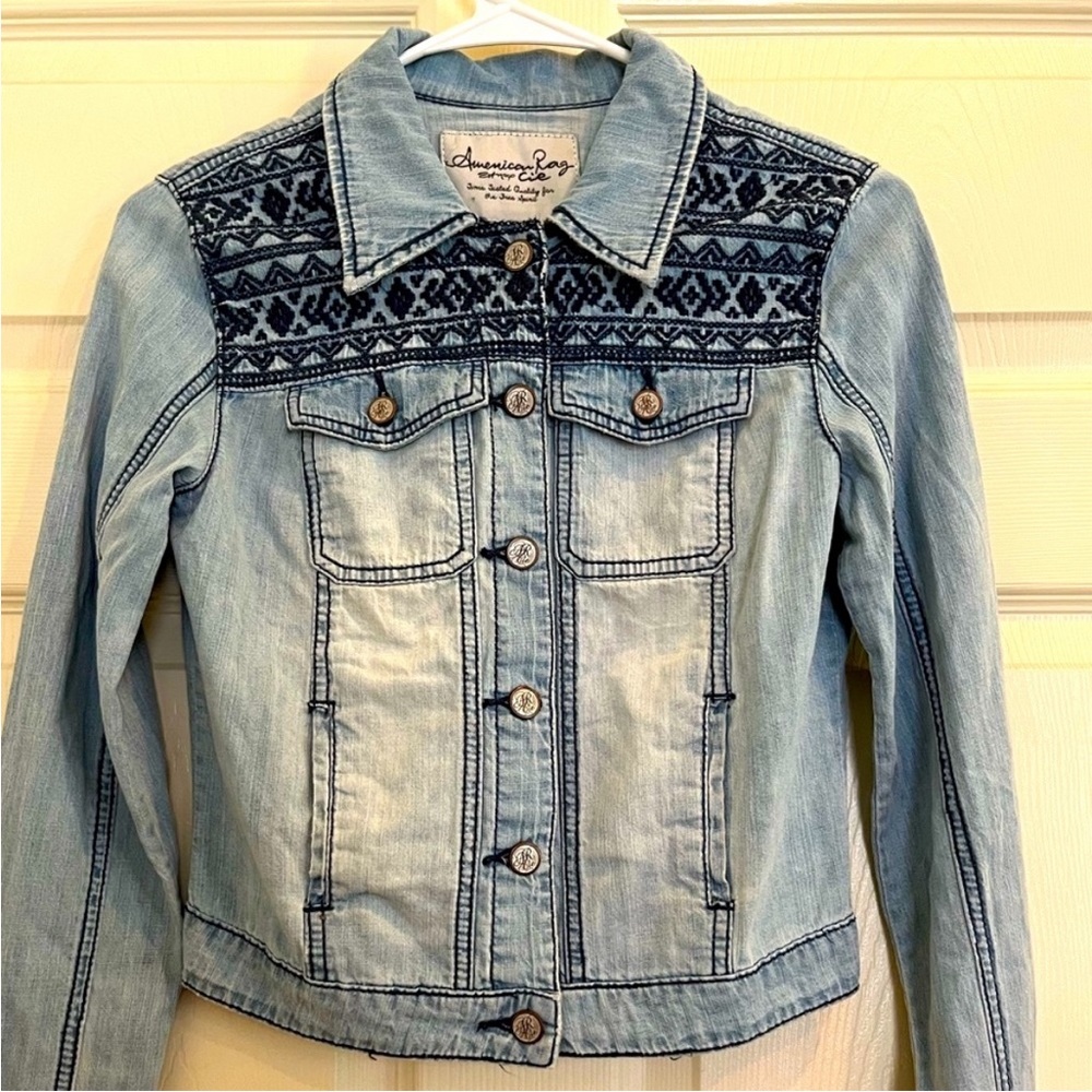 AMERICAN RAG embroidered jean jacket - Picture 1 of 11